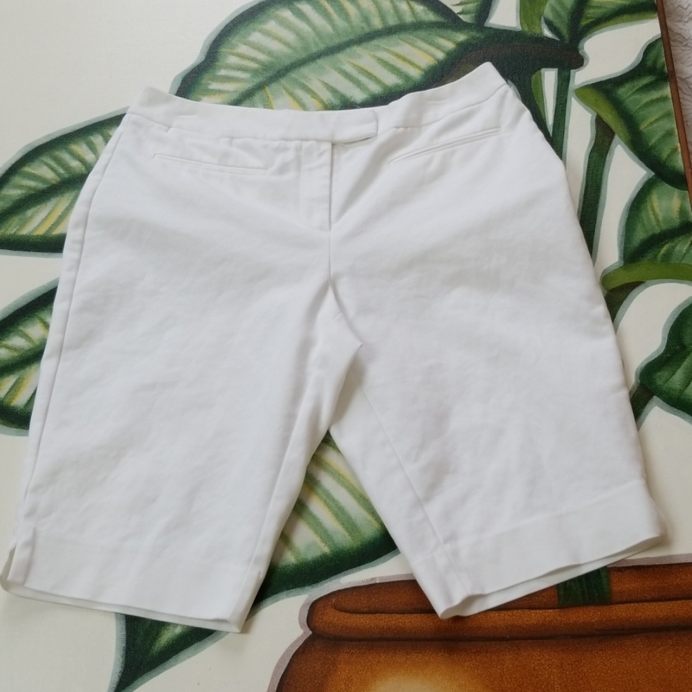 Chico's Bermuda white Cotton blend Shorts